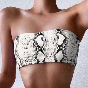 NEW SHEIN Bandeau Bikini Top (XL)